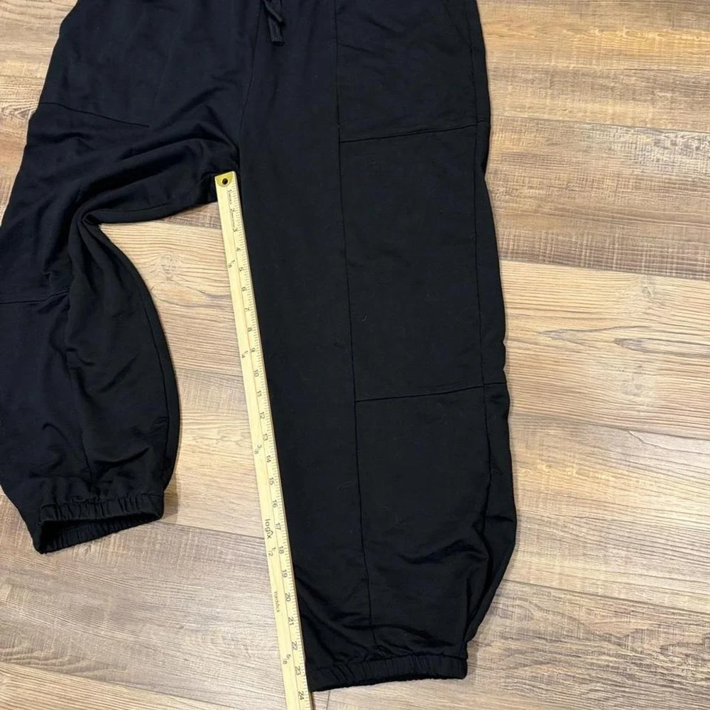 Black joggers baggy high rise comfy XL pockets inseam 24